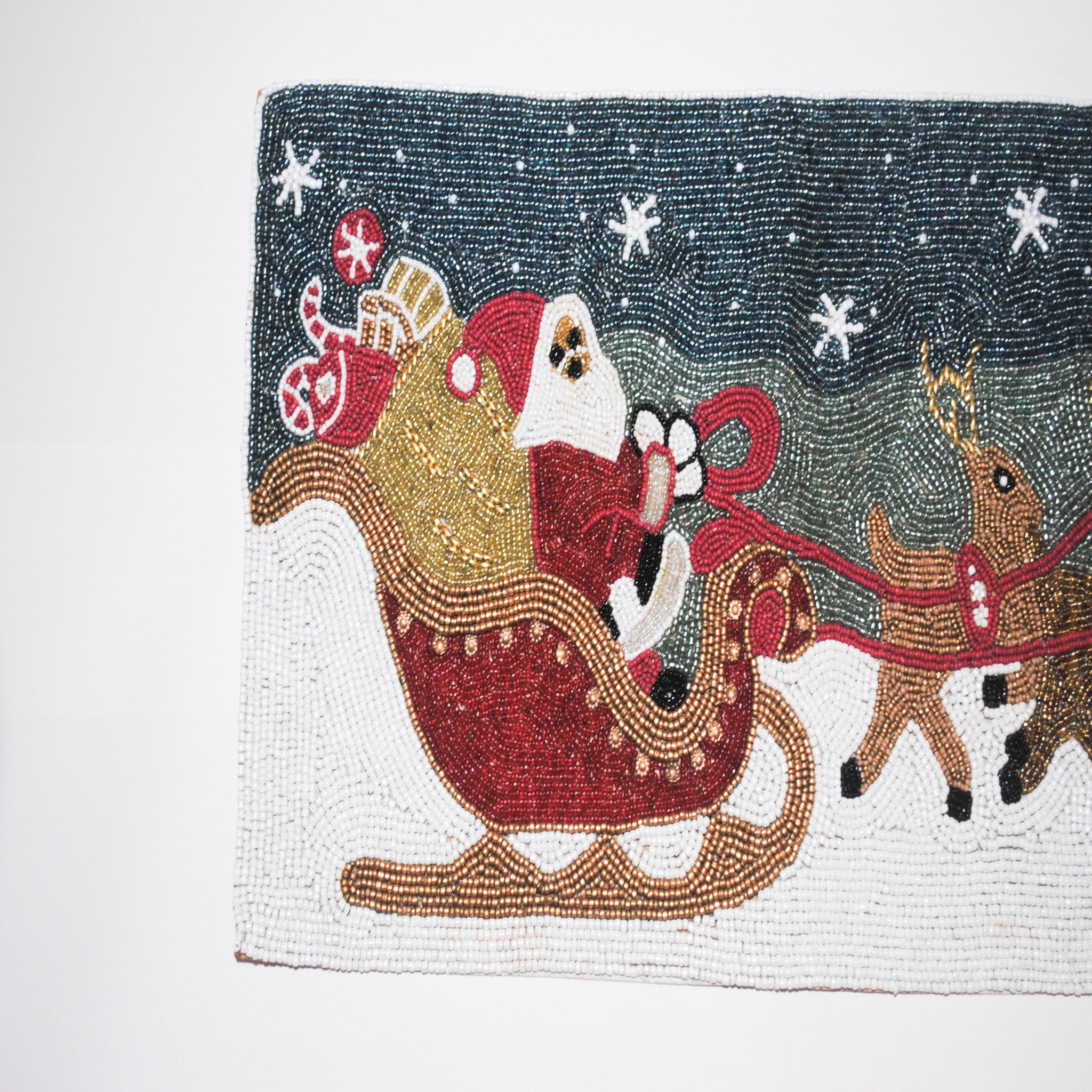 Santa On Sleigh Table Runner - The Chalk Home